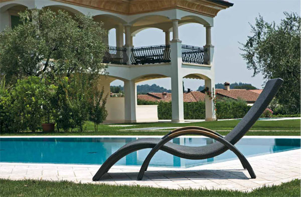 Lettini, chaise longue e sdraio in rattan e wicker