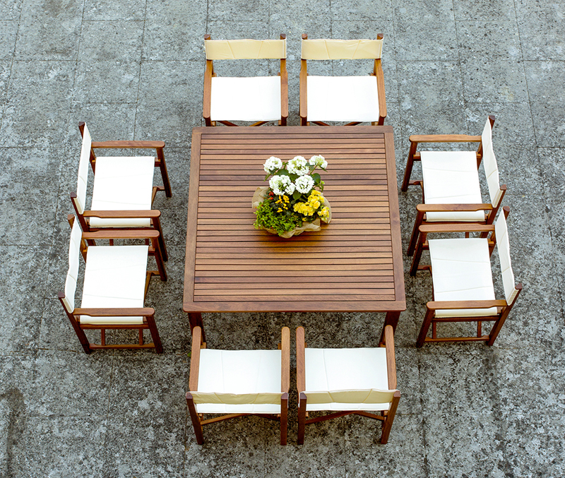 Tavolo in legno di keruing NARCISO quadrato